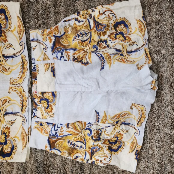 Joie 100% Linen. Floral Print Top and Shorts Set - White and Yellow - Picture 5 of 16